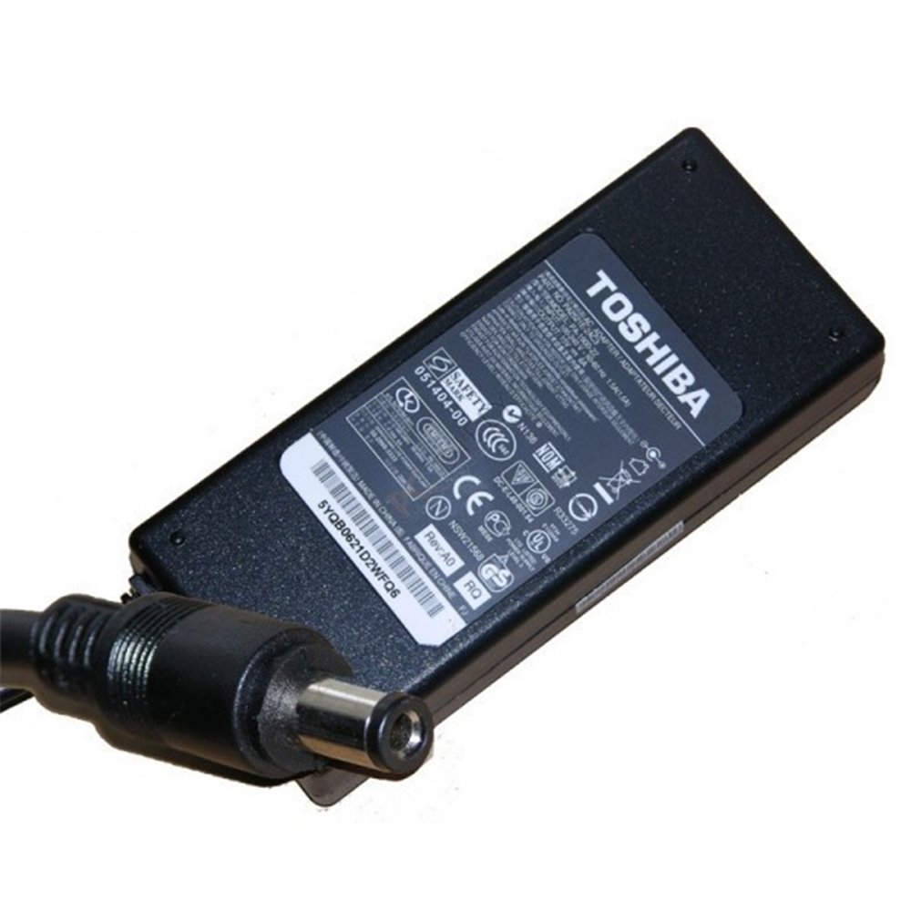 AC adaptér TOSHIBA 90W, 15V, 6A, originál